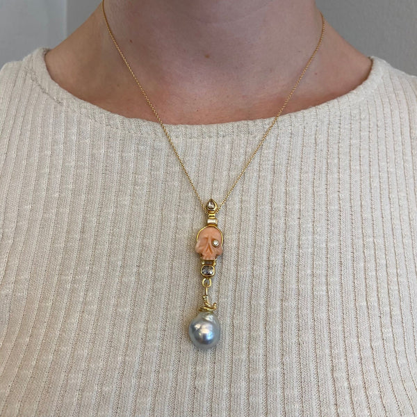 Memento Moderi Halskette aus 18K Gold & 22K mit Perlen, Saphir & Diamanten