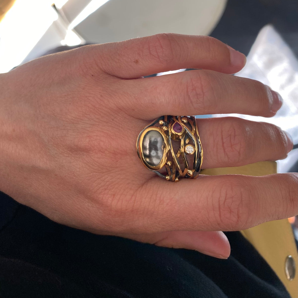 Twisted 18K, 22K & 24K Gold Ring w. Pearl & DIamonds