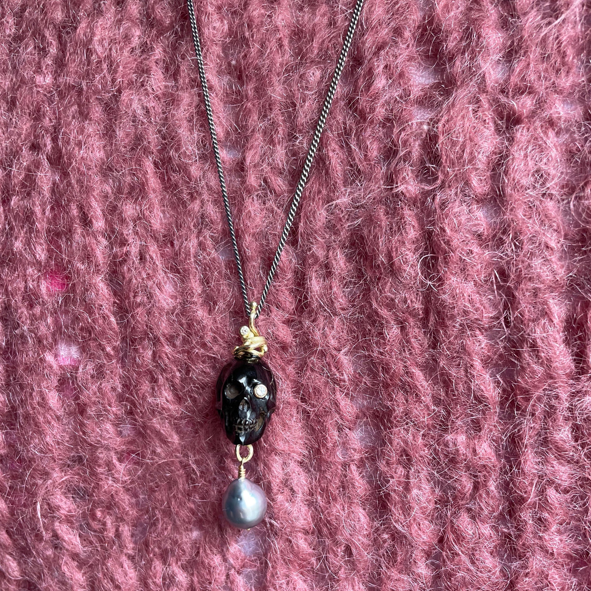 Memento Mori 18K og 22K Guld & Sølv Halskæde m. Tahiti-Perle, Keshi Perle & Diamant