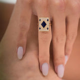 Blue Honneur Medium 18K Gold Ring w. Lab-Grown Diamonds