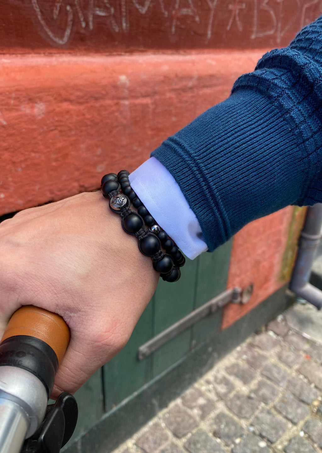 10mm Braided Black 18K Gold Bracelet w. Diamond