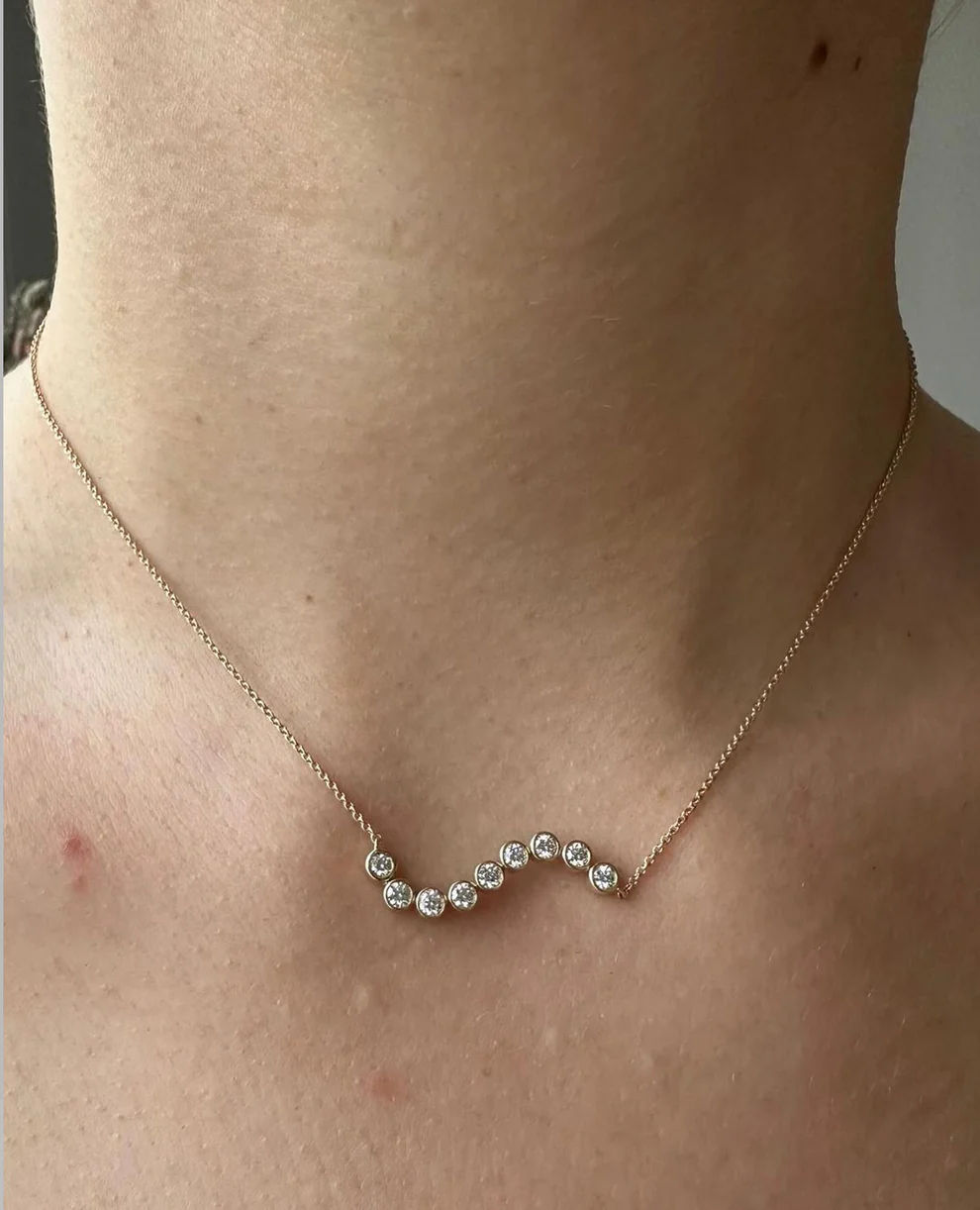 Vana 14K Gold Necklace w. Diamonds