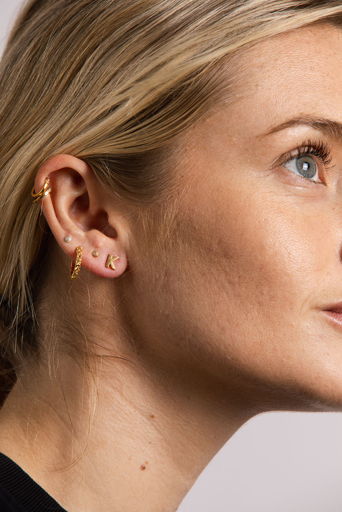 IX K 22K Gold Plated Stud