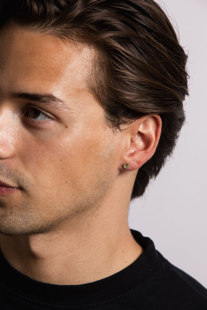 IX G 22K Forgyldt Ørestik m. Zirkon