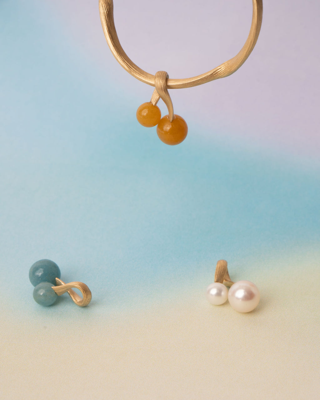 Vega 18K Gold Earring-Pendants w. Yellow Aventurine