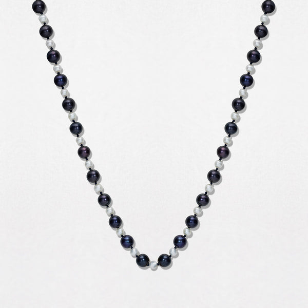 Small Pebble Monochrome 18K Gold Necklace