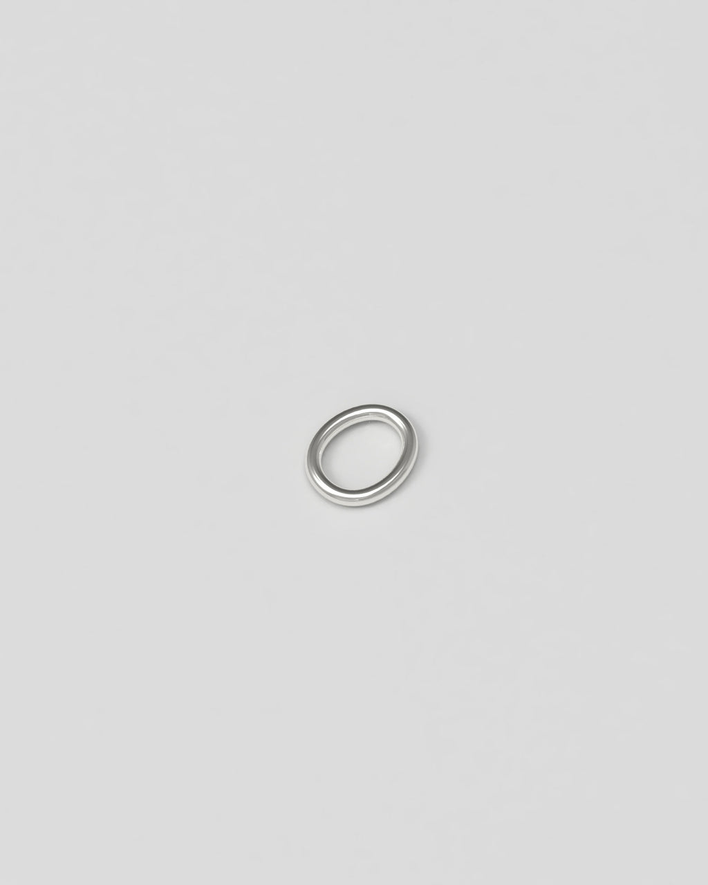 Loop filigraner Charm aus Silber