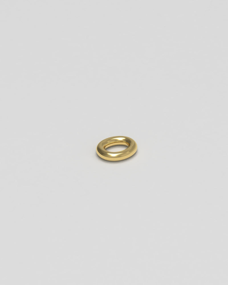 Loop Thick 18K Gold Charm