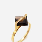 Band 18K Gold Ring w. Smoky Quartz & Diamonds