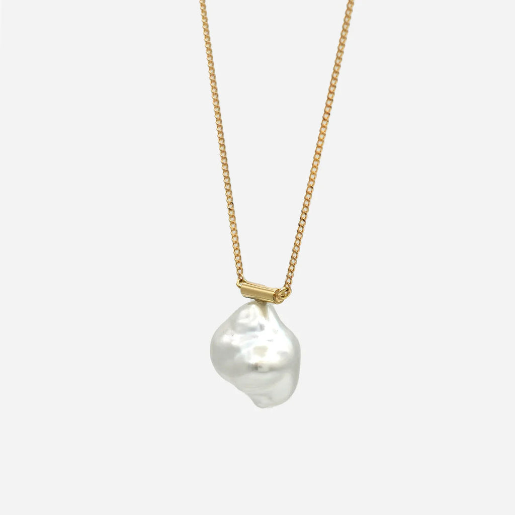 South Baroque Pearl M Necklace
