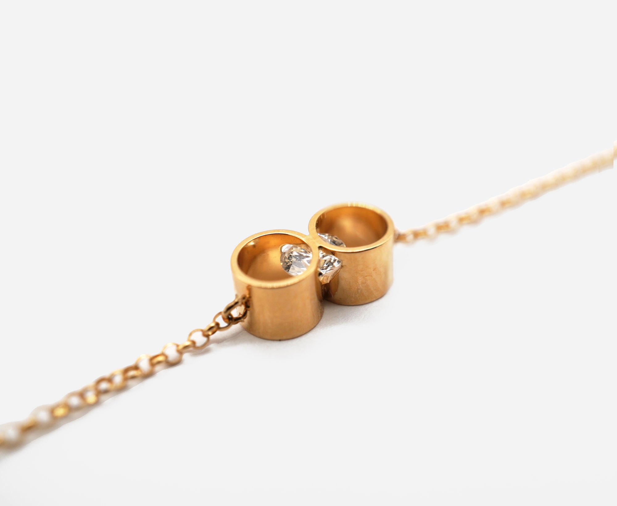 Con S 18K Gold Bracelet w. Diamonds