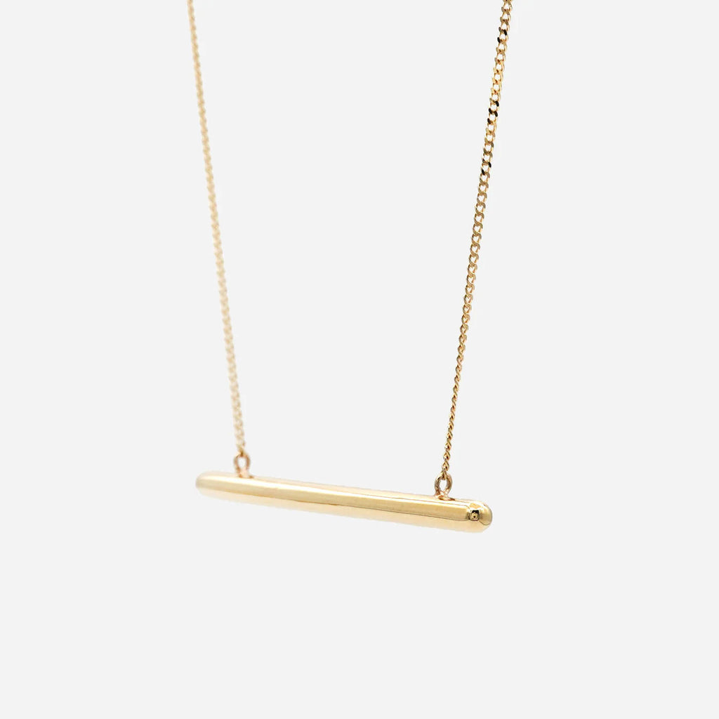 Dent Beside 18K Gold Necklace
