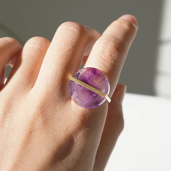 Slice 10K Gold Ring w. Amethyst