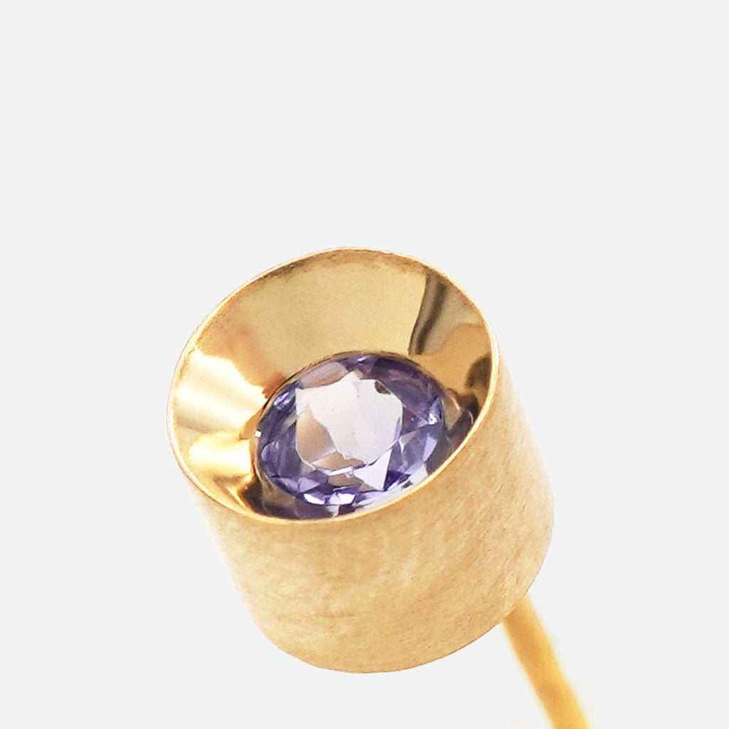 Spot Single 18K & 10K Earring w. 2,5mm Tanzanite