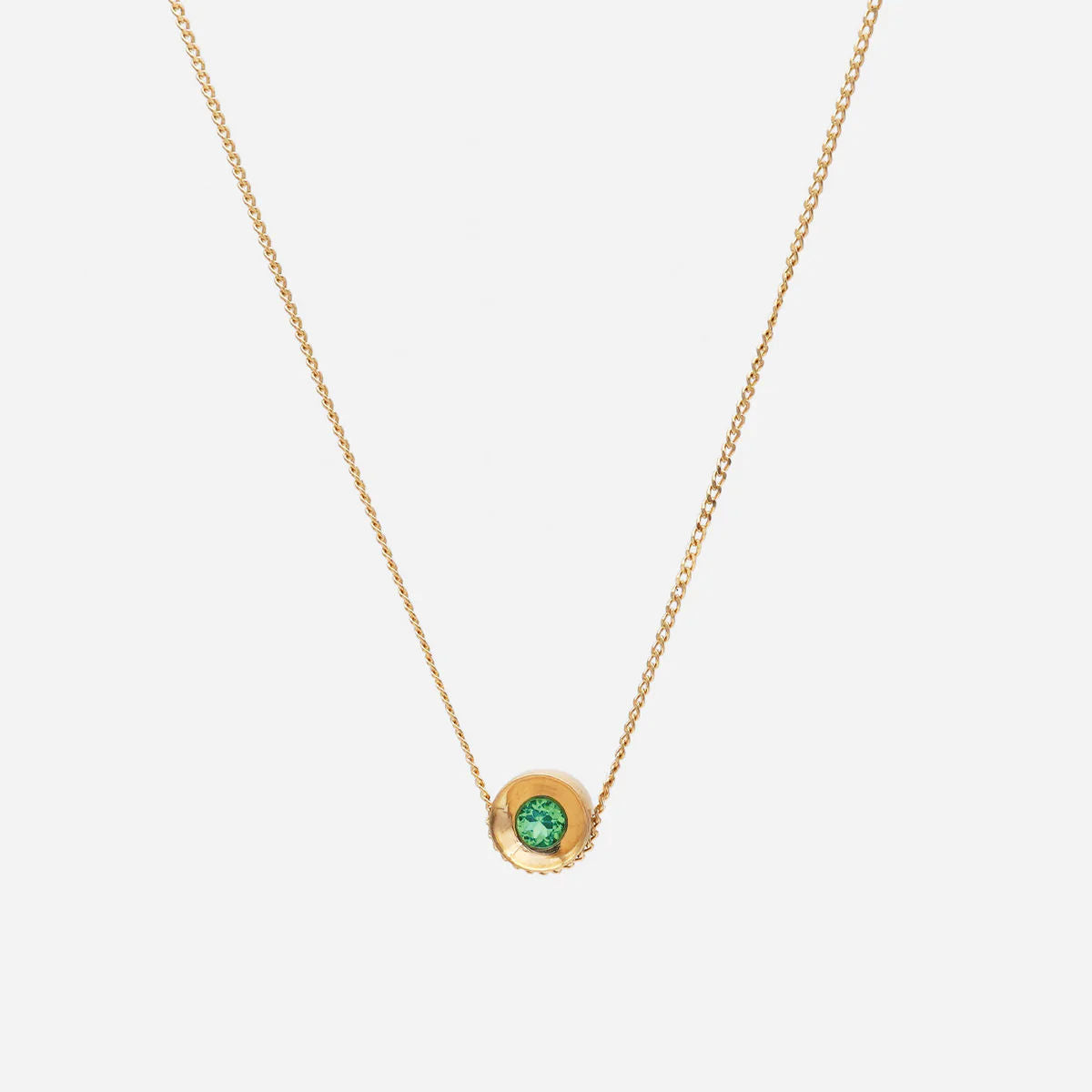 Spot 10K Necklace w. 2,5mm Emerald