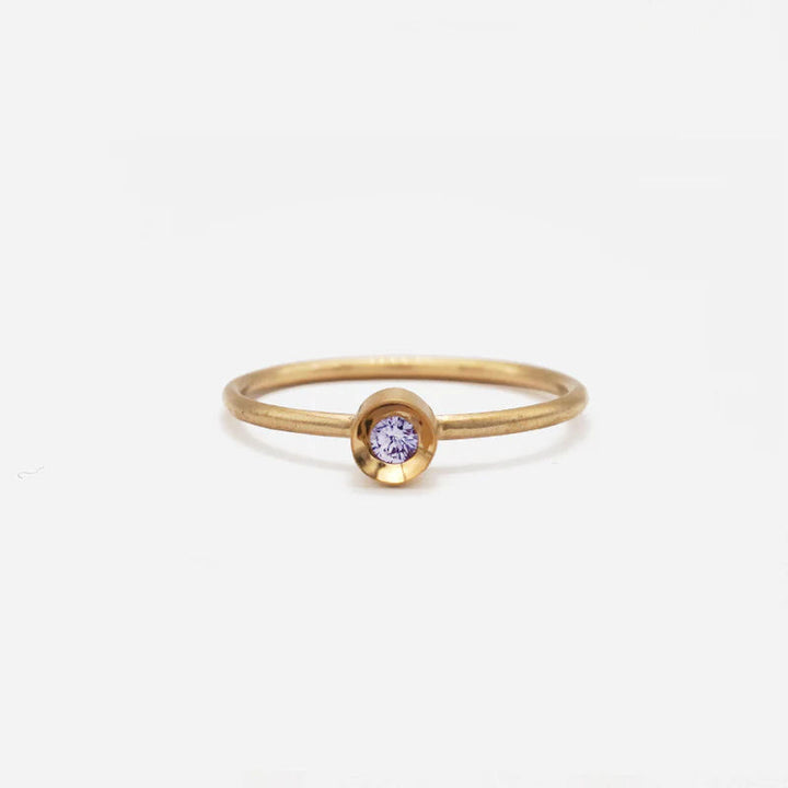 Spot 10K Gold Ring w. Tanzanite