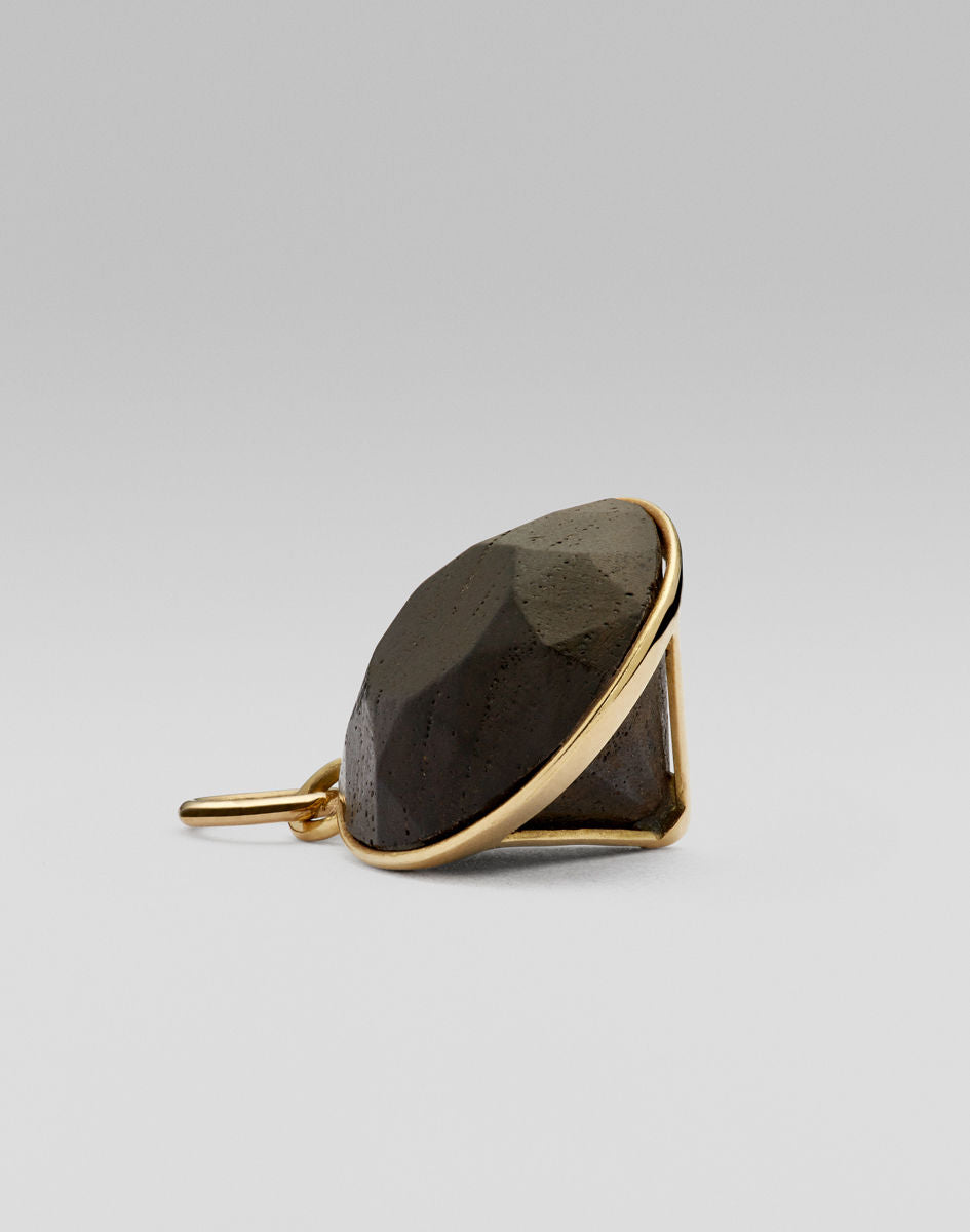 Of Me 18K Gold Pendant w. Diamond