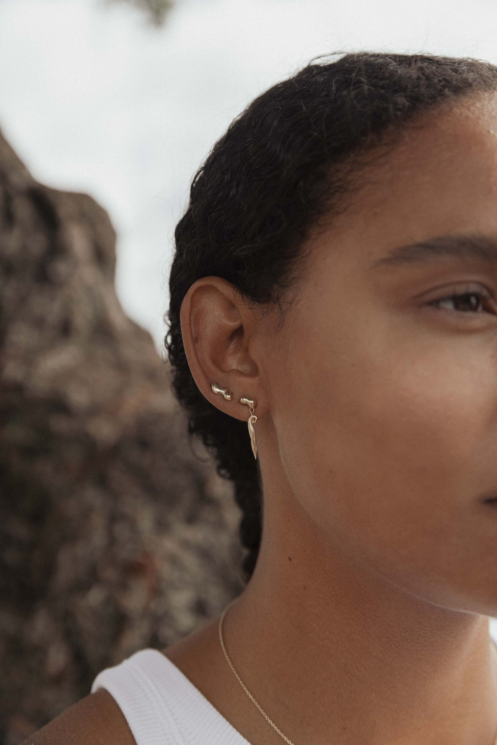 Palea Hanger I 14K Gold Earring