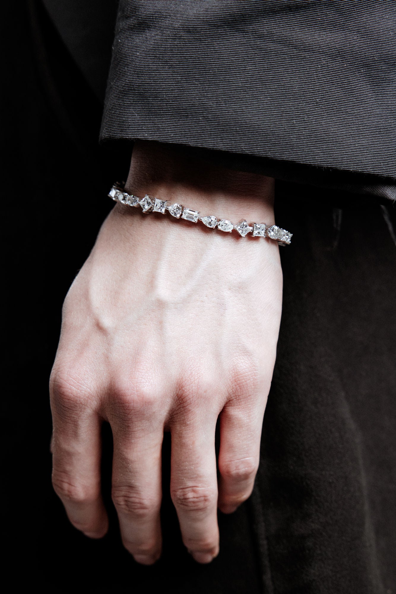 Mixed Shape Rhodium Plated Silver Tennis Bracelet w. Moissanites