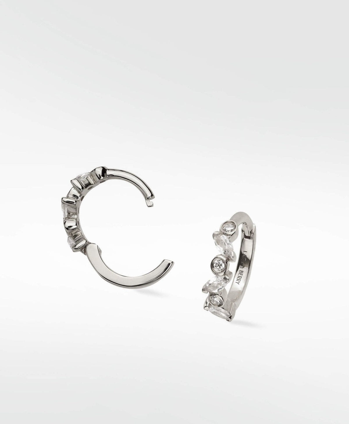 Veto Medium 14k Whitegold Hoop w. Diamanten und Saphire im Laborgewachsen