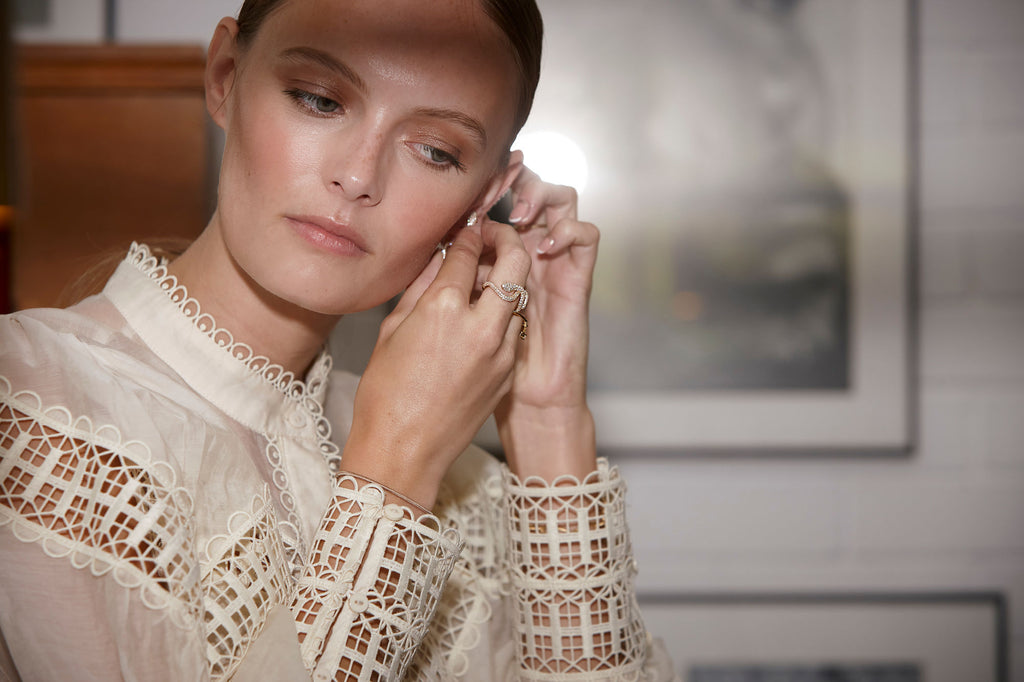 Small Snakes Pavé-Goldring aus 18K I Diamanten