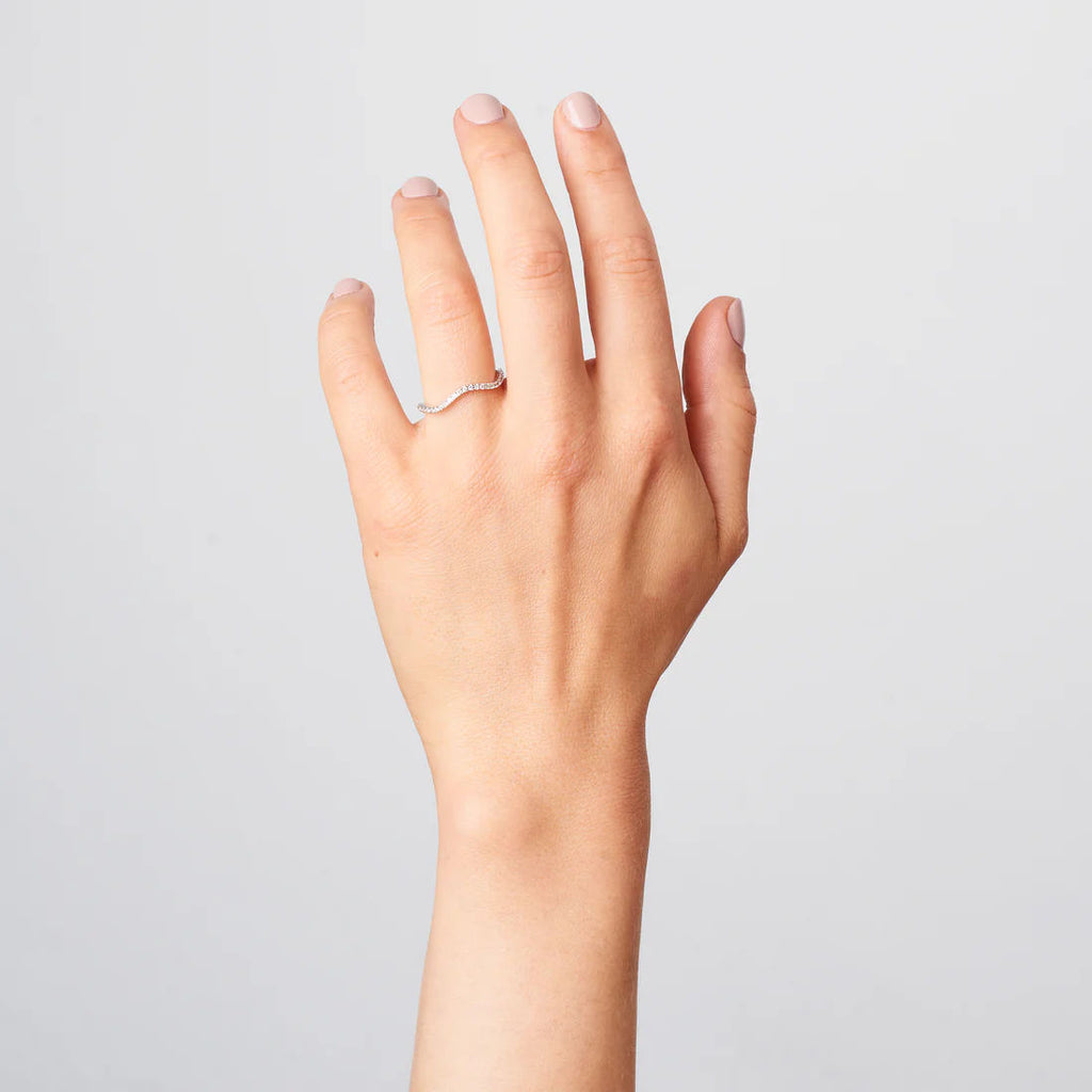 Tara 14K Gold Ring w. Diamonds