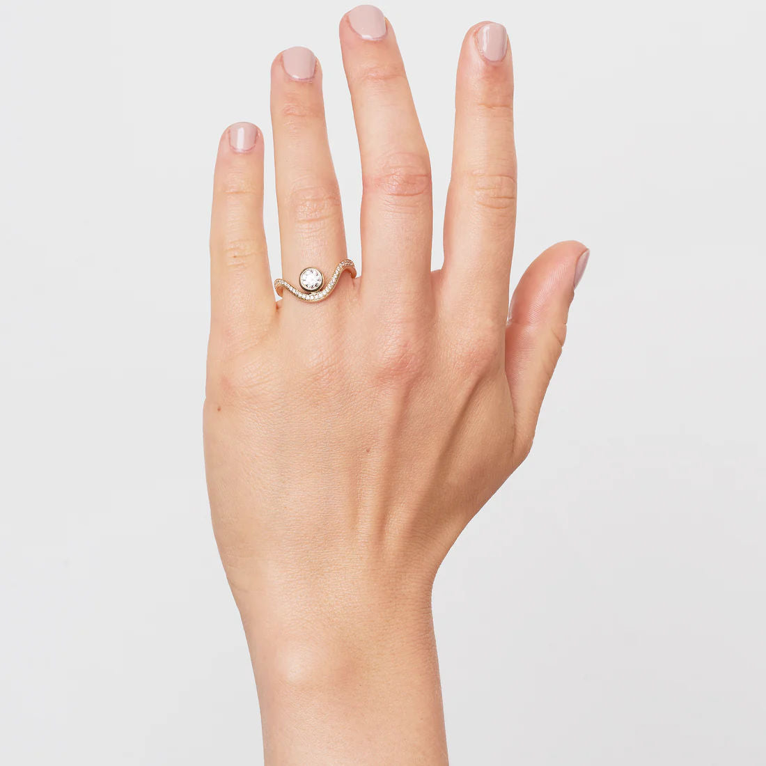 Darya 14K Gold Ring w. Diamonds