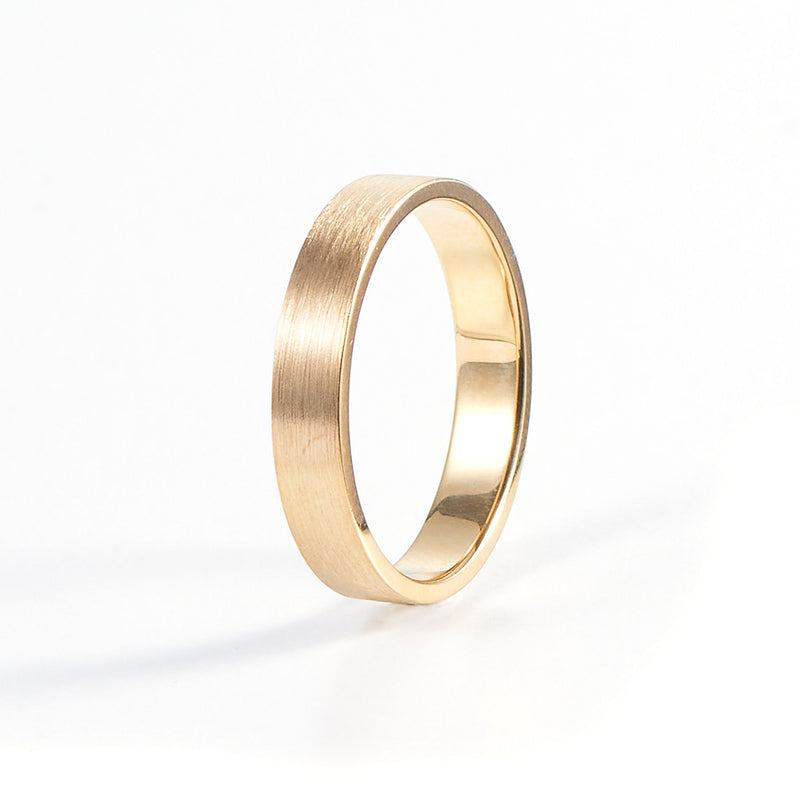 LEO Ring aus 14K Gold 4mm