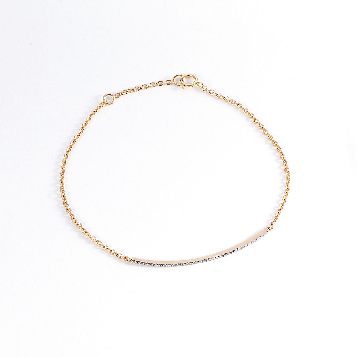 Bar 14K Gold Bracelet w. Diamonds