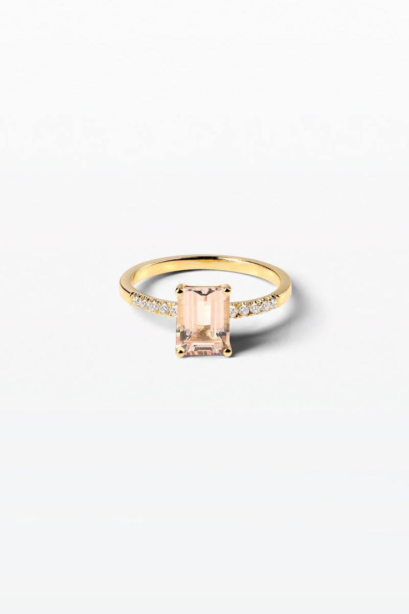Lustre 08 18K Gold Ring w. Diamond & Morganite