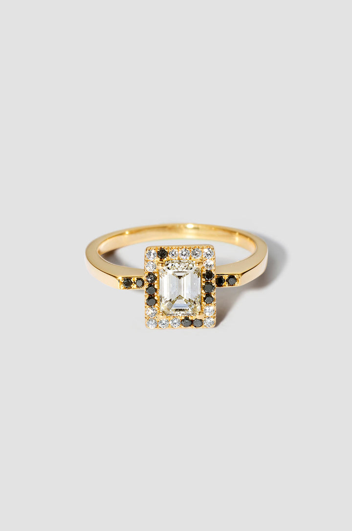 Anthology 25 18K Gold Ring w. Diamonds