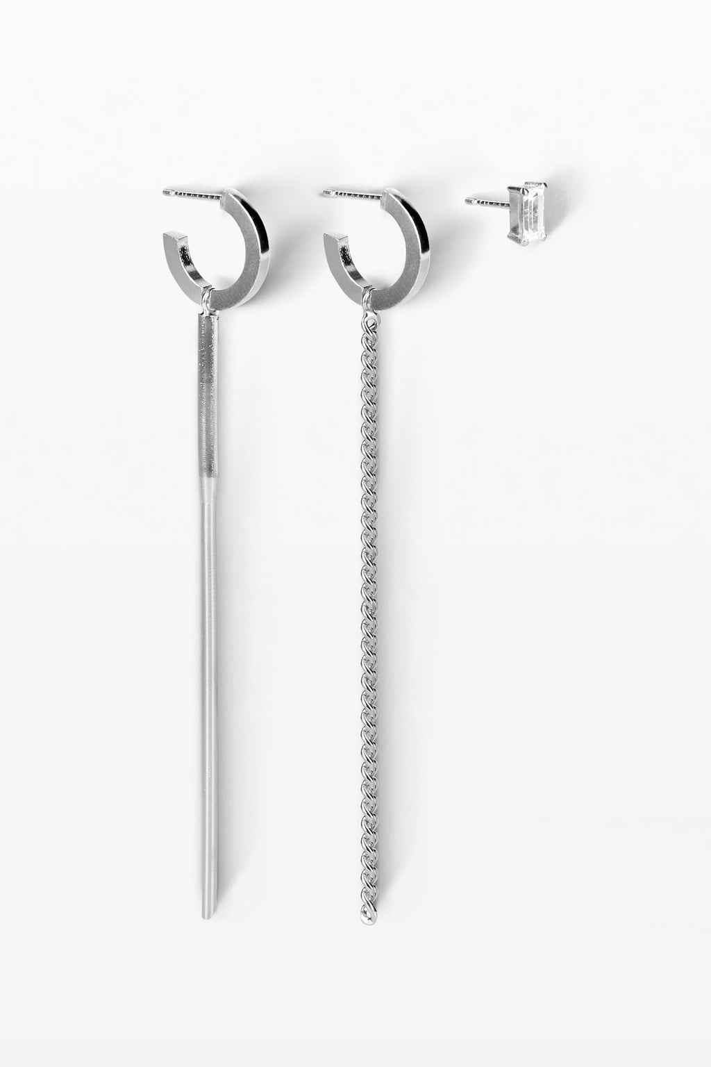 Summa 05 Silver Earrings w. Crystal