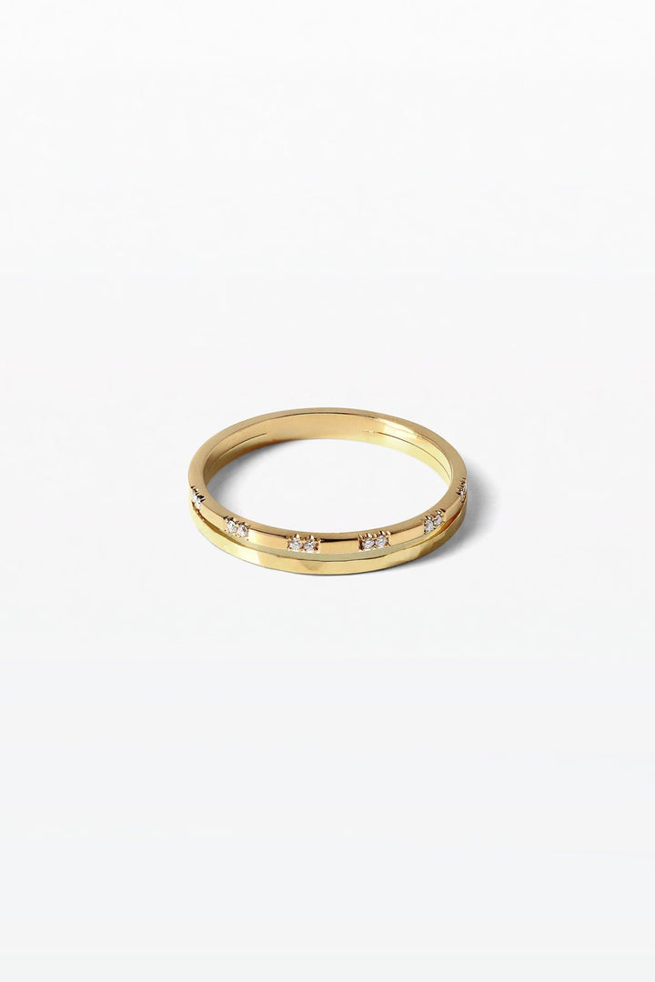 Wedding 02 18K Gold Ring w. Diamond