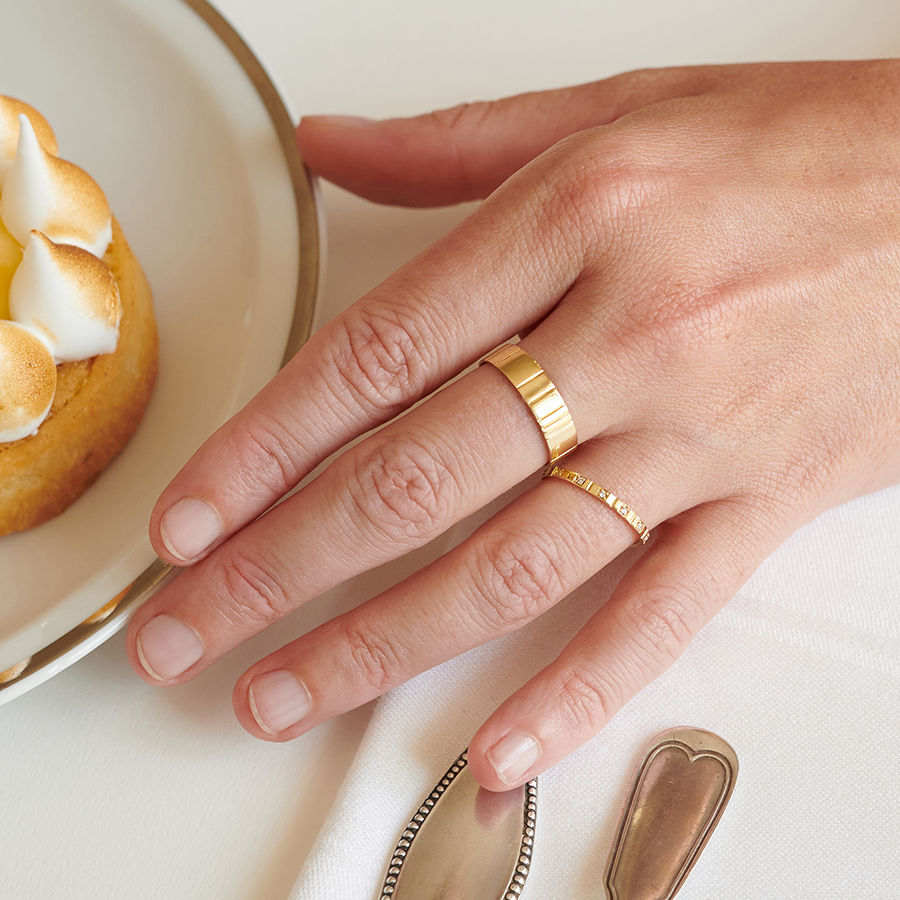 Lovelines Milestones Wedding 18K Gold Ring w. Diamonds