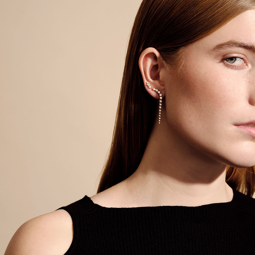 Lumi 18K Gold Studs w. Diamonds