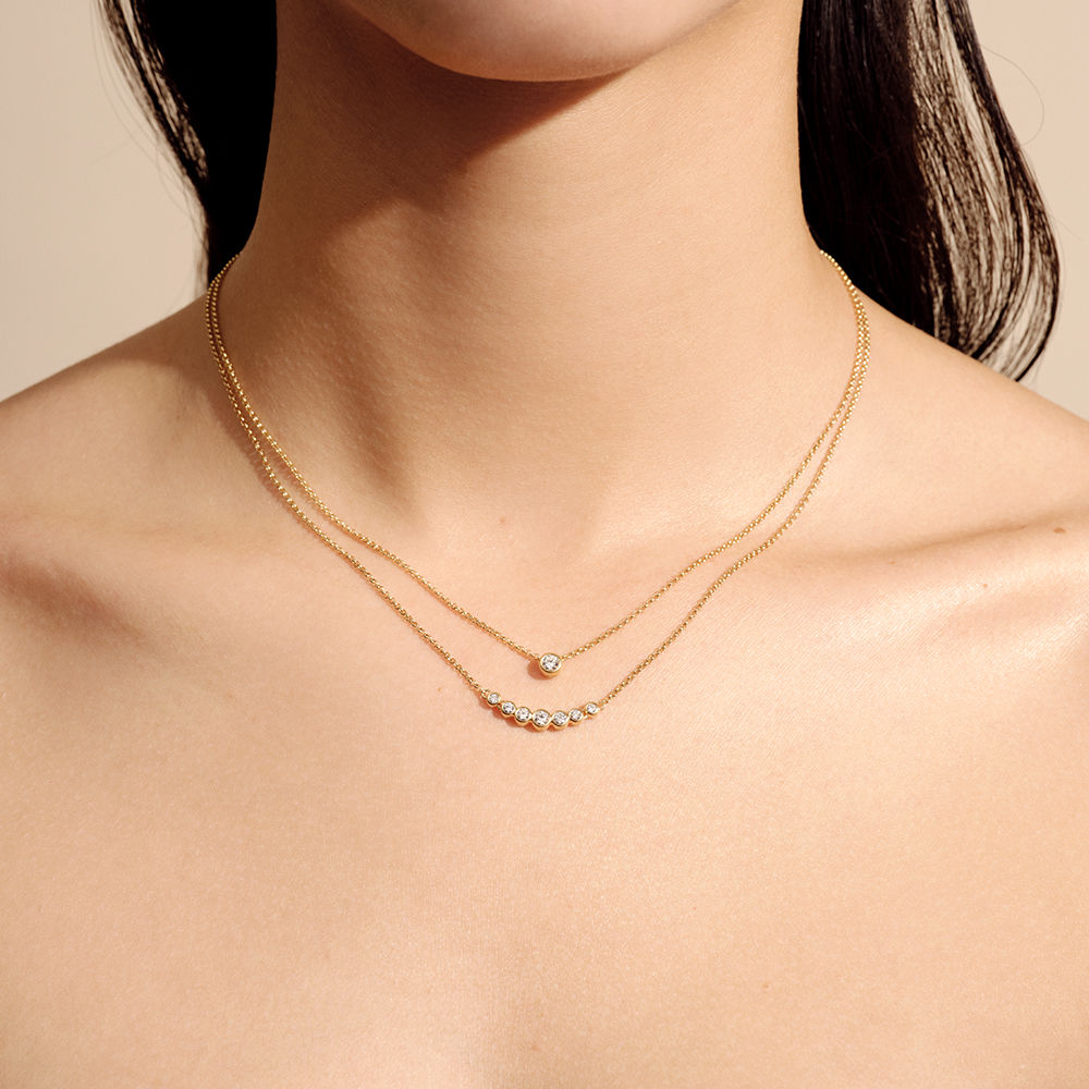 Luster 18K Gold Necklace w. Diamond