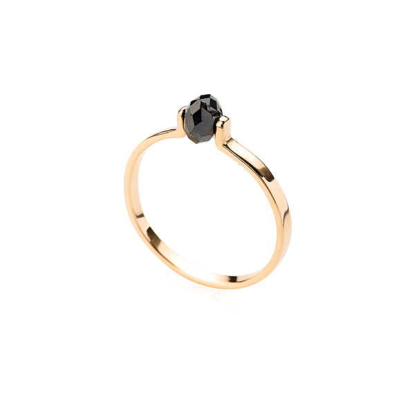 Raw Golden 14K or 18K Gold, Whitegold or Rosegold Ring w. Black Diamond