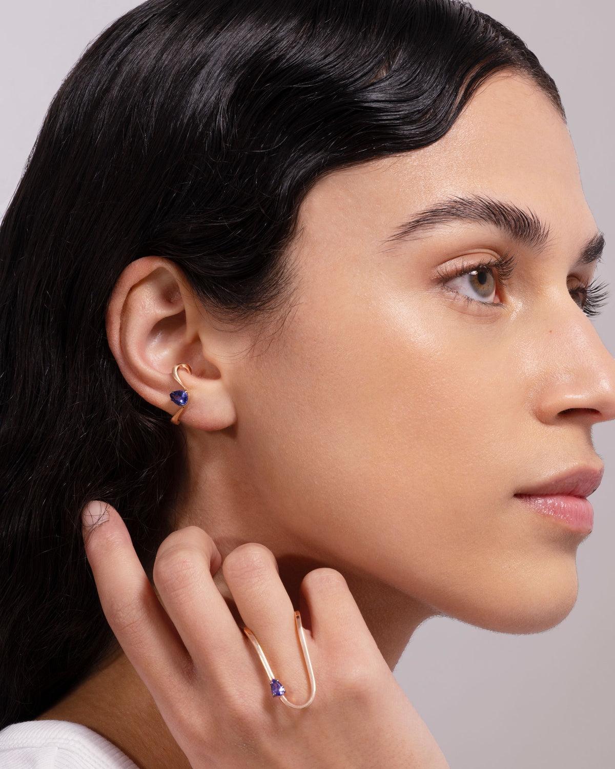 marie mas edito comet ear jewel pear tanzanite