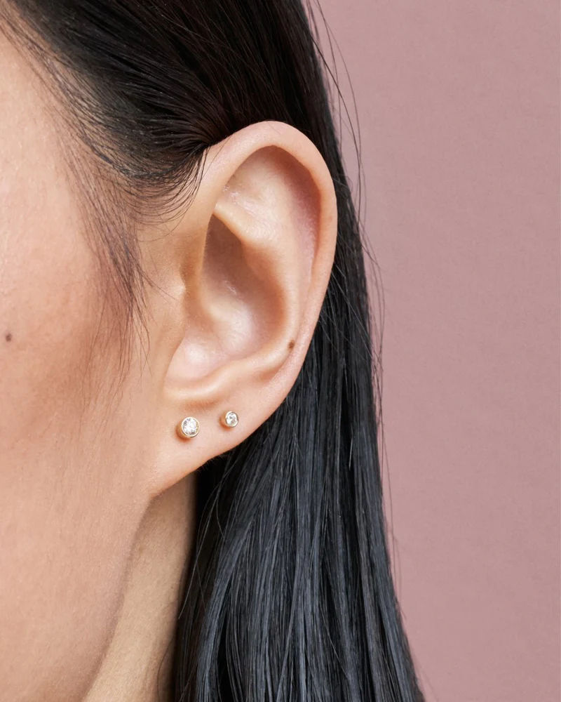 Mini Diamond 14K Gold Studs w. Lab-Grown Diamonds