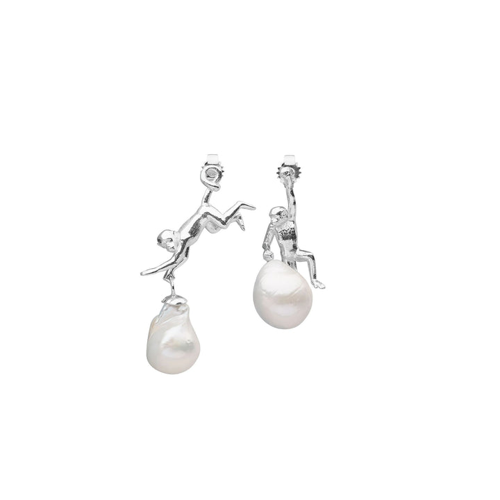 Monkey Silver Earrings w. Pearl