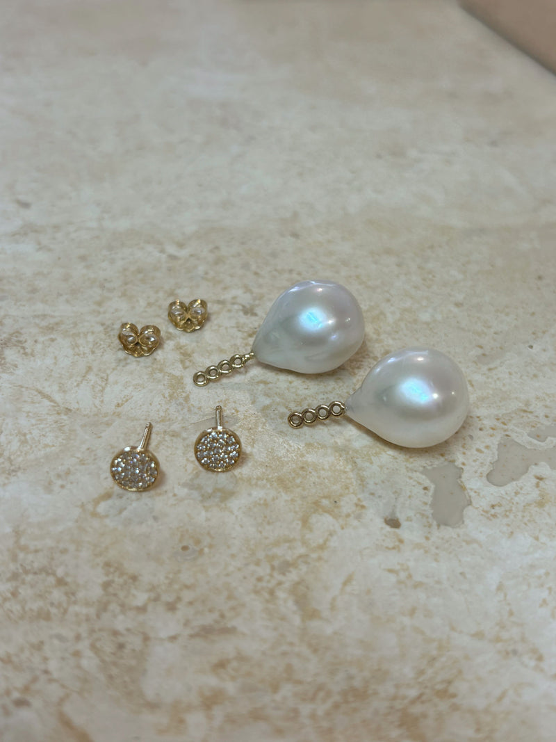 Diamond Disk Pearl 18K Gold Drop Earrings