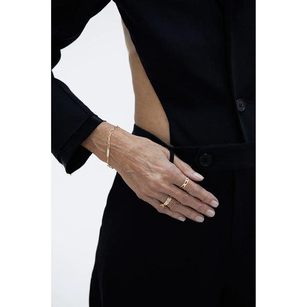 Elements N°9 18K Gold Ring w. Diamonds