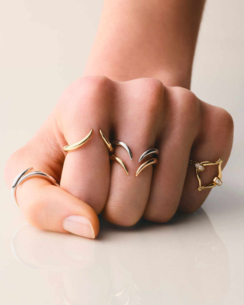 Eboris Link Paved 18K Gold Ring