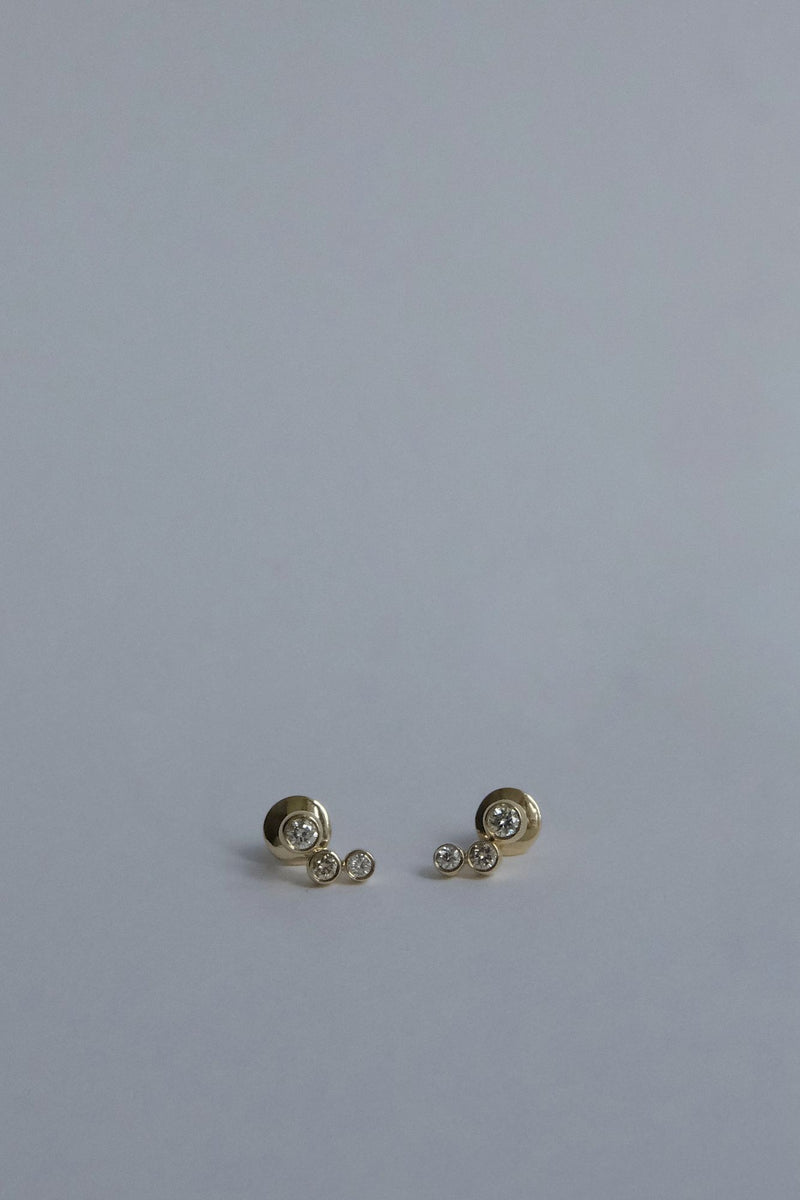 Mia 14K Gold Earrings w. Diamonds