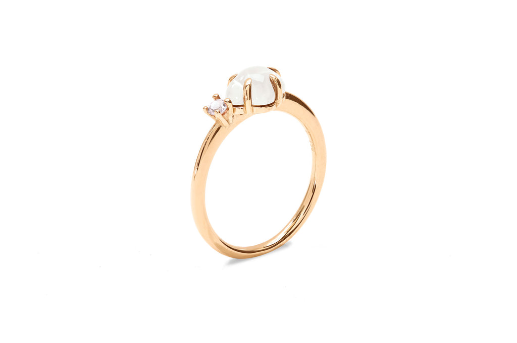 Mid Cloud 18K Rosegold Ring w. Milky Quartz & Diamond