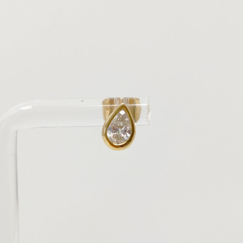 Eden Seed 18K Gold Studs w. Lab-Grown Diamond