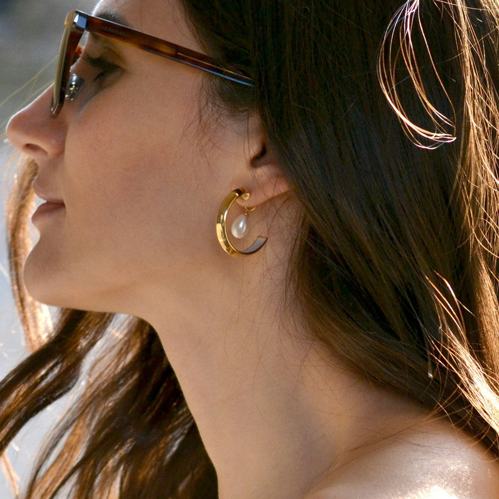 Elara 18k Forgyldt Vedhæng m. Perle