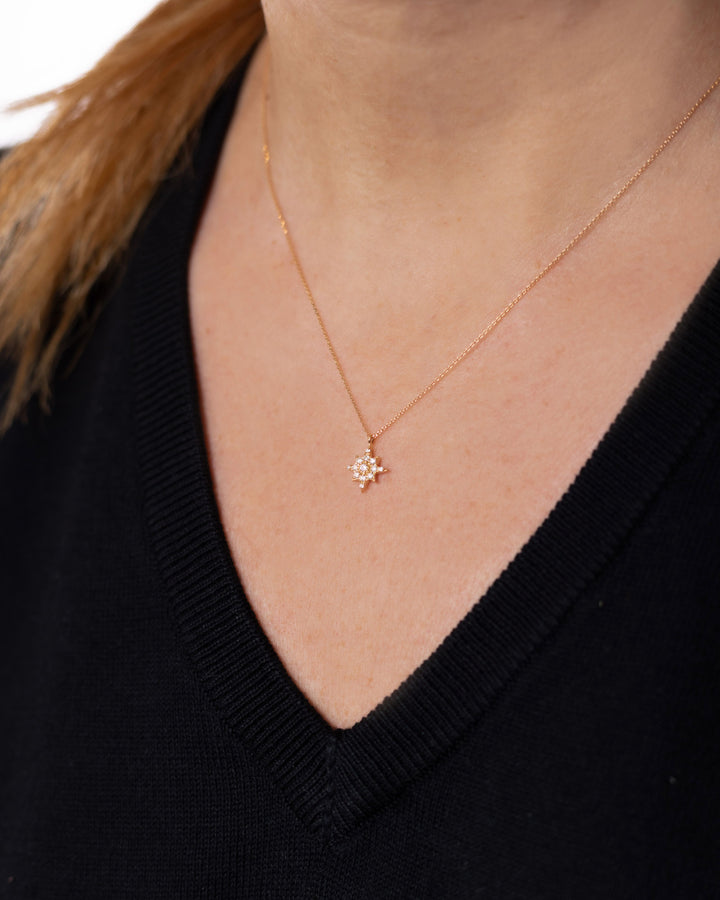 Twinkle 18K Gold, Whitegold or Rosegold Necklace w. 13 Diamonds