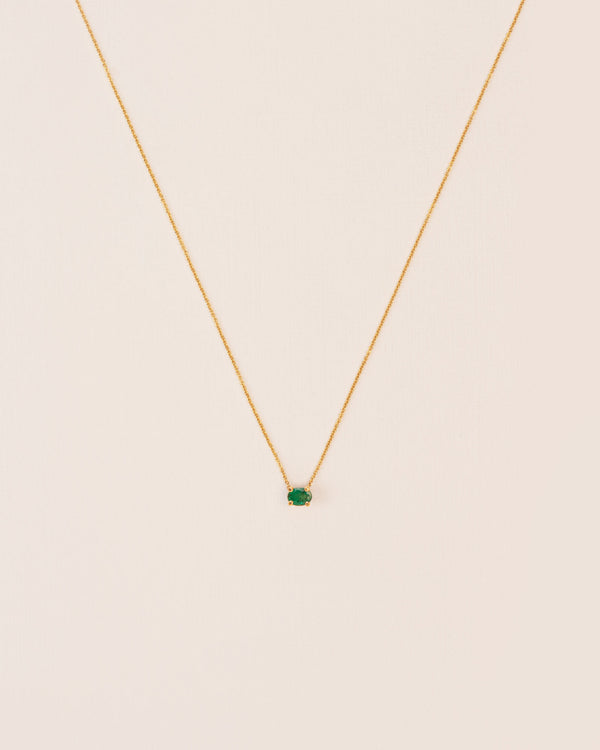 18K Gold Necklace w. Emerald
