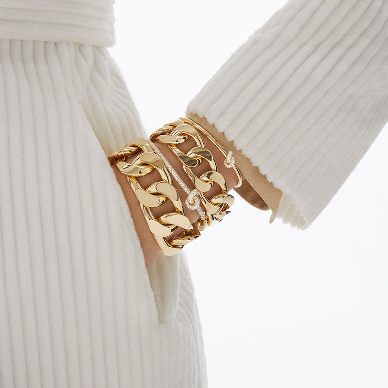 Legacy Knot Pavé 18K Gold Bangle w. Diamonds